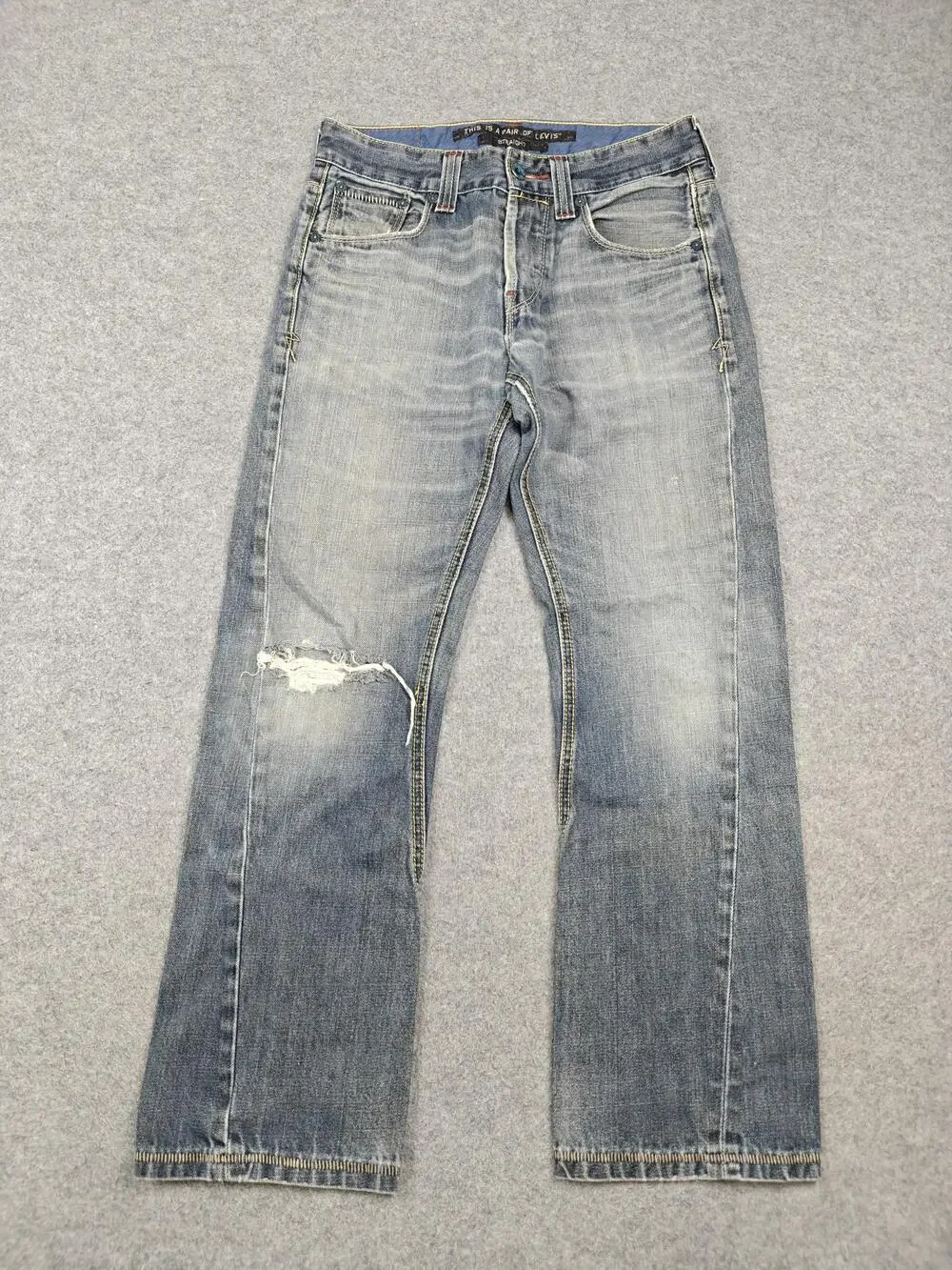 Vintage Levi's Jeans Mens 30x30 Blue Light Wash Straight Regular Fit Denim